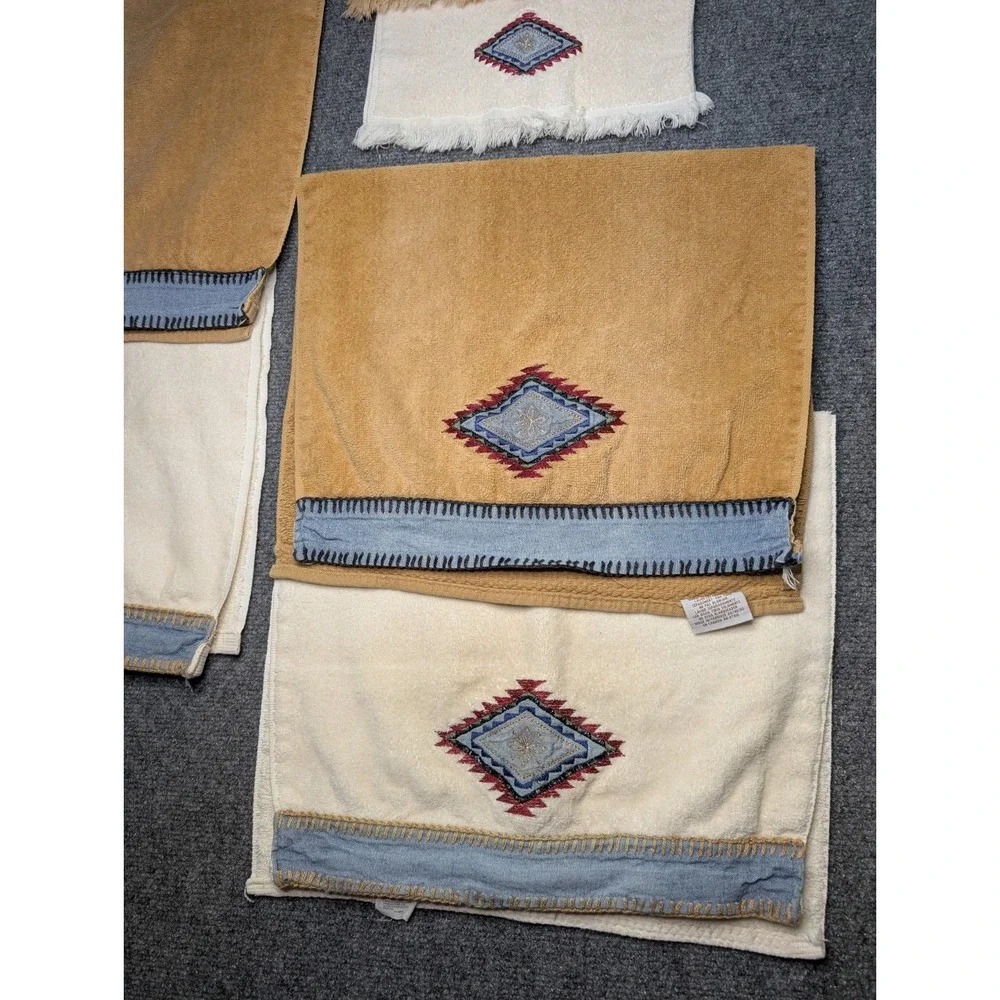 Avanti Towel Set Of 6 Southwest Aztec White & Tan Towels Bath, Hand & Wash Cloth